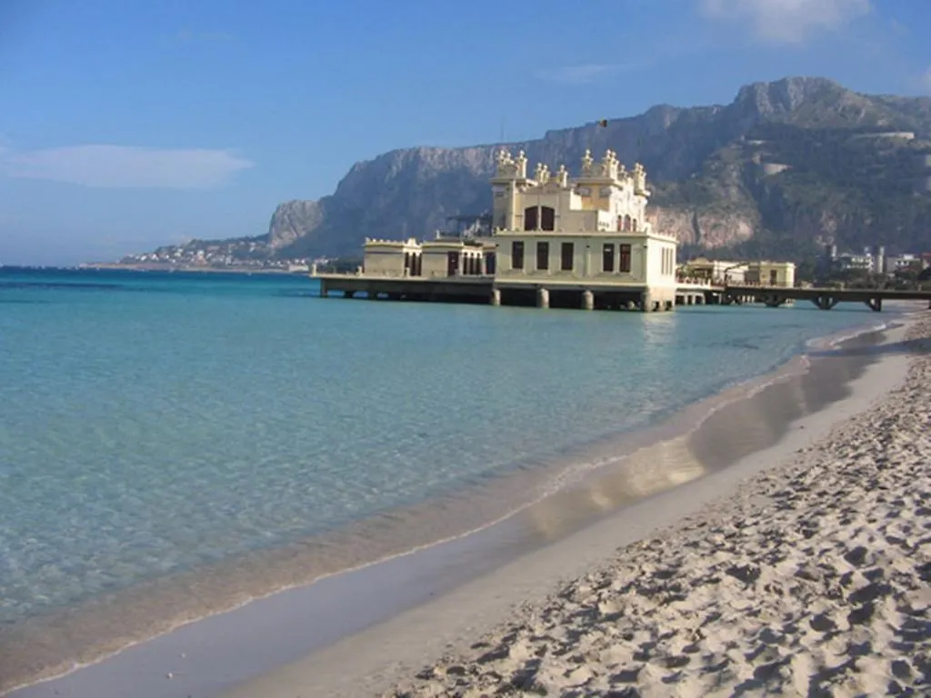 Casa Vacanze Filippa Balestrate 0*,  Italy